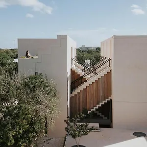 eterna-tulum.quintano-roohotels.com/